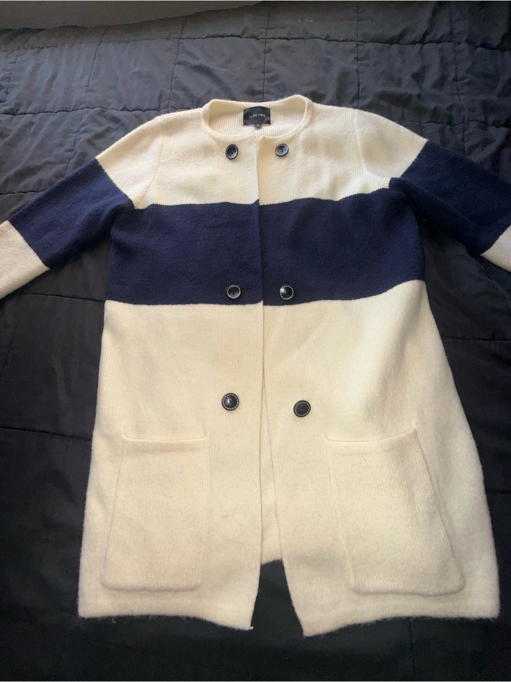 La Fée Verte Cream Knit Cardigan with Contrast Buttons - Picture 2 of 5